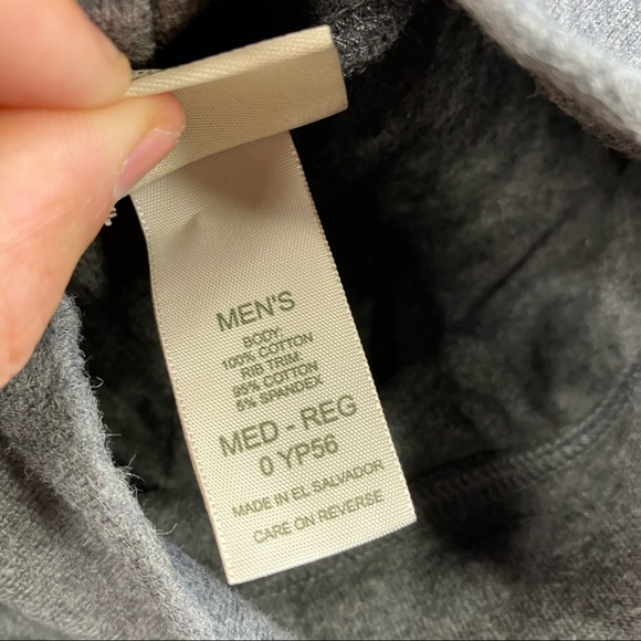 L.L. Bean Traditional Fit grey Turtleneck - Size medium - Picture 5 of 7